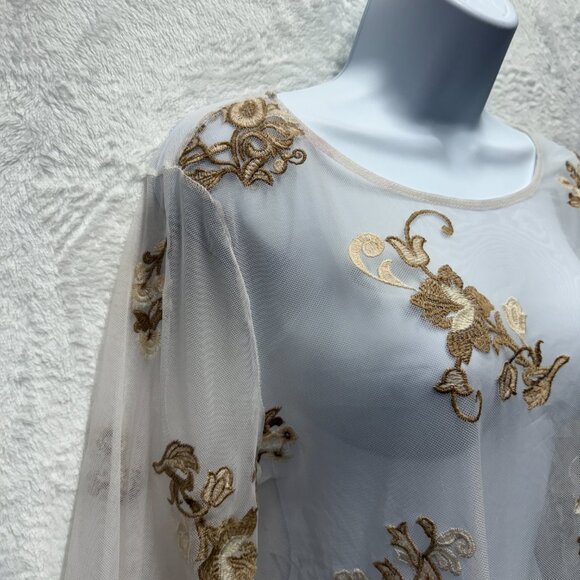 Soft Surroundings Embroidered Mesh Tunic Top Womens XL White Floral Bell Sleeve - Picture 5 of 15